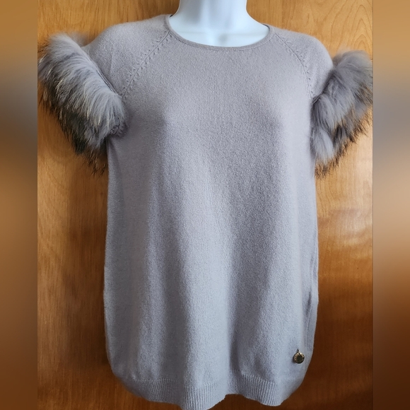 Roberto Cavalli Class Fur Short Sleeve Sweater - Picture 2 of 12